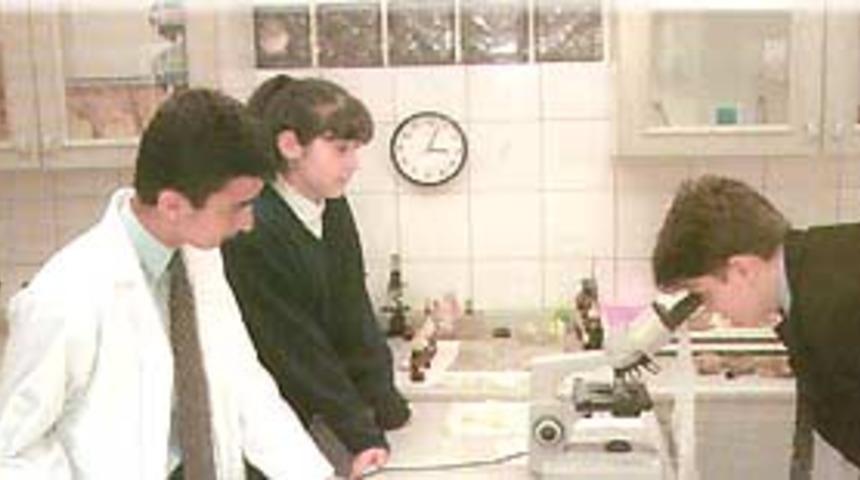 Meslek lisesiler okullarından memnun değil