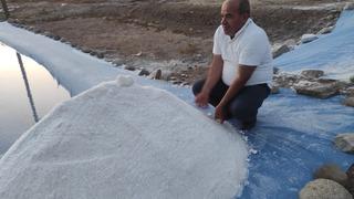 Ekmek kapıları yüzyıllardır değişmedi, yaz kış yok satıyorlar! Derince köyünde herkes geçimini bu şekilde sağlıyor