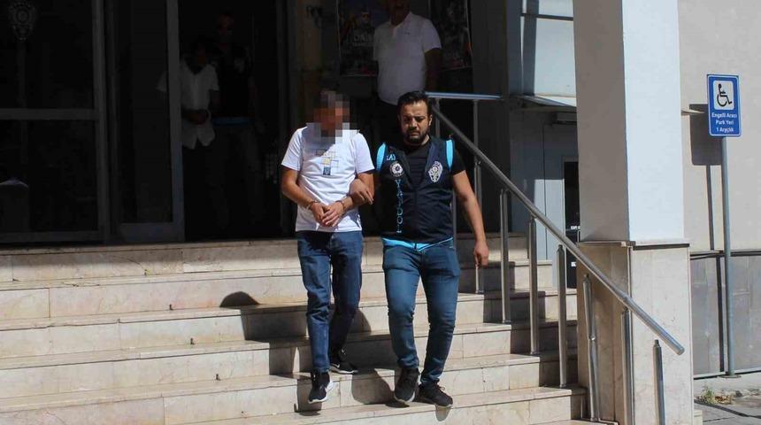 Sosyal medyada sahte ilanla TOKİ dairelerini satan dolandırıcılar yakalandı