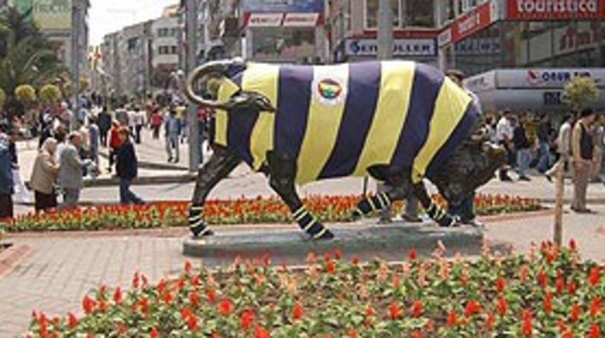 Kadık&ouml;y boğası da Fenerli oldu
