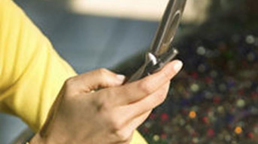 Cep telefonu sekt&ouml;r&uuml; % 35 b&uuml;y&uuml;me hedefliyor