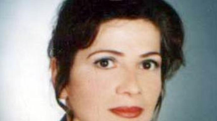 İki yerde oy kullanan kadın tutuklandı