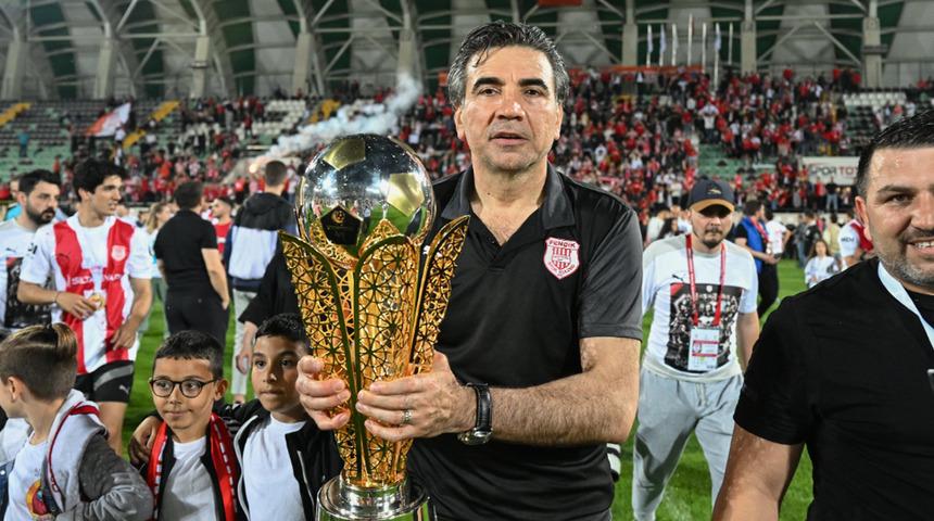 Pendikspor, ligdeki ilk 2 iç saha maçını Ümraniye Stadı'nda oynayacak