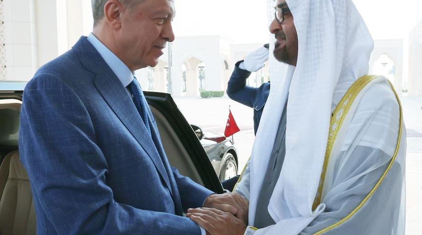 Körfez Turu'nda son durak! Cumhurbaşkanı Erdoğan BAE'ye geldi... Kritik anlaşmalar masada!