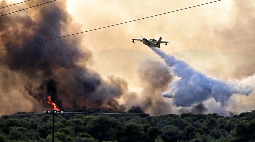 Yunanistan alevlerle boğuşuyor! 24 saatte 66 yeni yangın çıktı