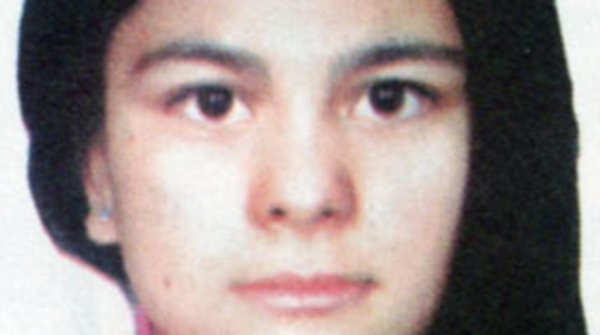 Birbirlerine sarılarak &ouml;ld&uuml;ler