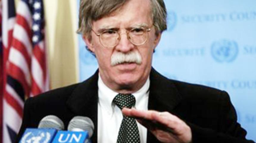 Bolton: "İran'a  saldırmalıyız"