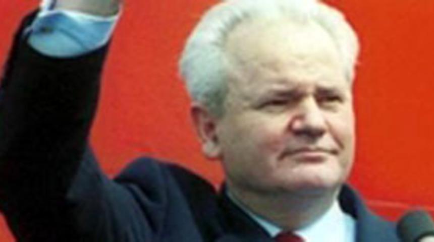 Milosevi&ccedil; kalp krizinden &ouml;ld&uuml;