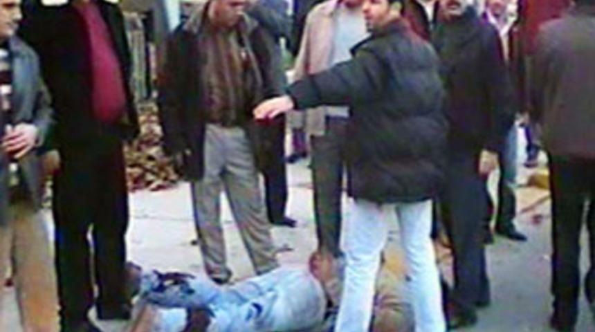 Taksim Meydanı'nda intihar girişimi