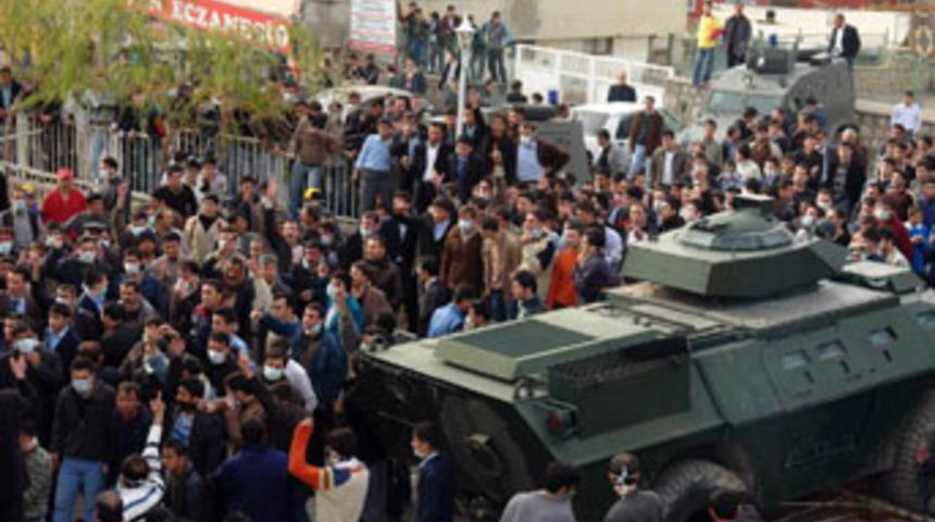 Şırnak'taki lin&ccedil; girişimi:1 &ouml;l&uuml;