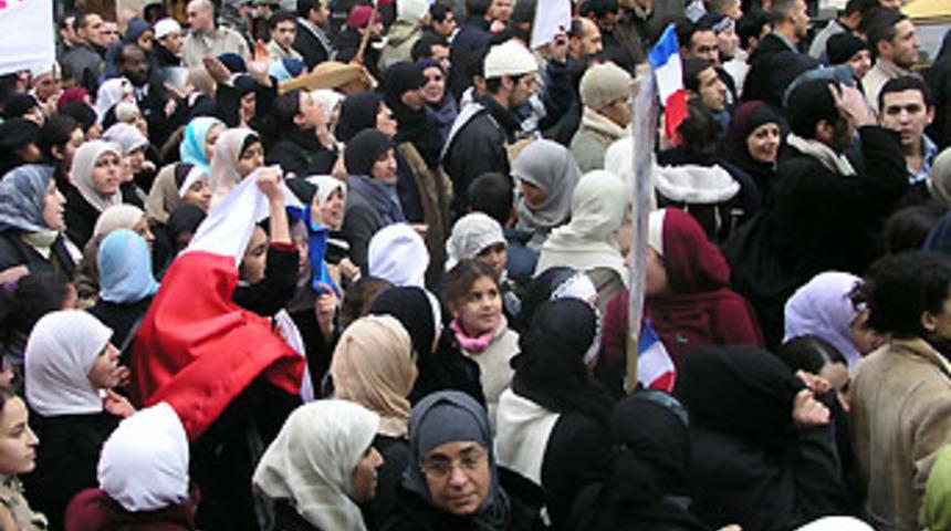 T&uuml;rbanlı derse girdiği iddiasıyla soruşturma