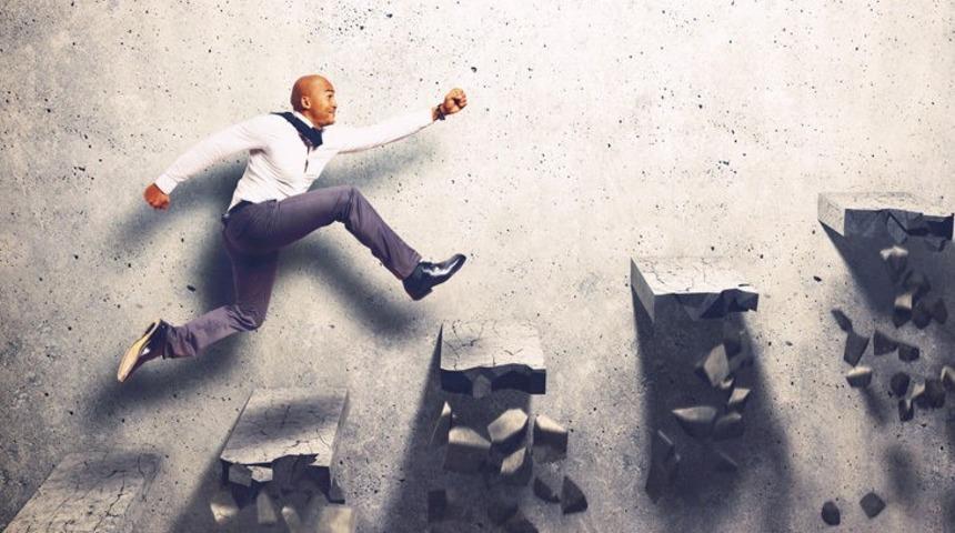 Her biri feleğin çemberini sallıyor! İşte zorluklar karşısında yılmayan o 3 burç...