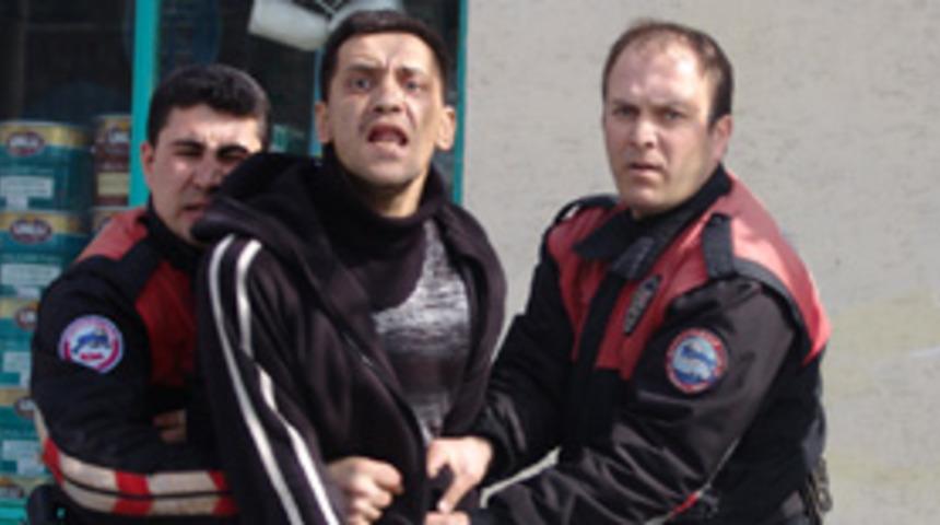 Kılı&ccedil;lı saldırgan bu kez ka&ccedil;amadı