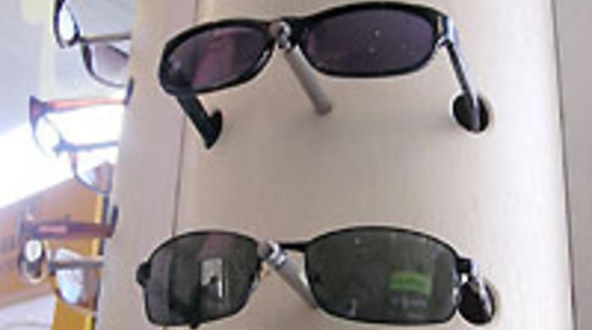 Sahte güneş gözlüklerine dikkat