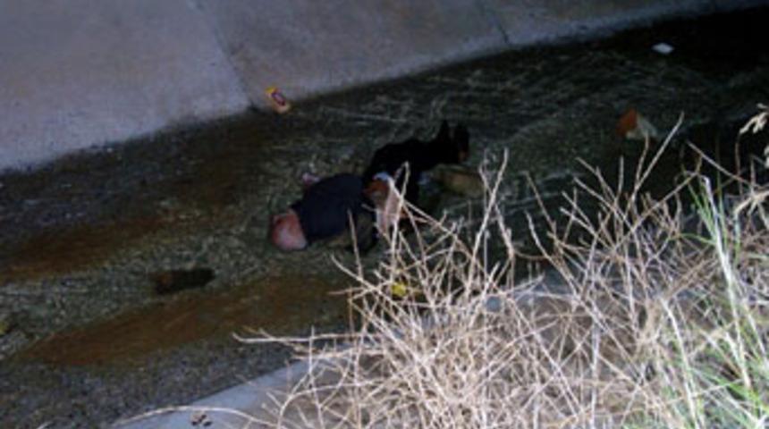 Kutudaki cesedin sırrı &ccedil;&ouml;z&uuml;ld&uuml;