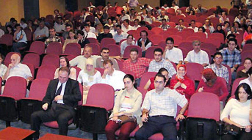 Kız öğrencilerin durumu tartışıldı