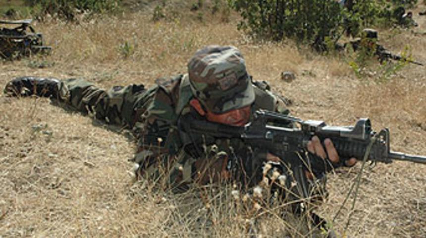 "T&uuml;rkiye'nin operasyonuna karşıyız"