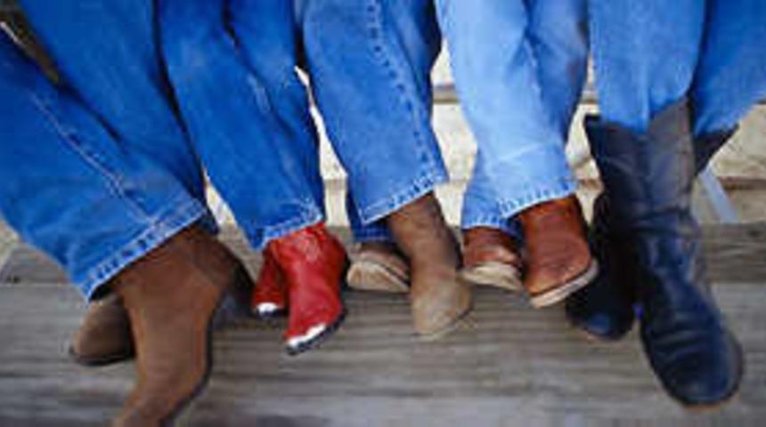 Her yıl 450 bin &ccedil;ocuk tetenostan &ouml;l&uuml;yor