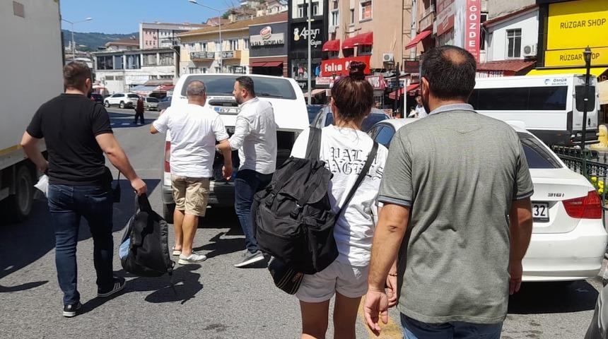 Zonguldak'ta kuyumculara sahte altın satmaya çalışan 3 şüpheli yakalandı