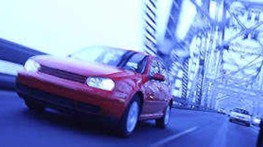 Temmuz'da otomotiv pazarı %50 daraldı