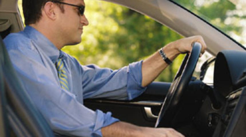 Sıcaklarda araba kullanmayın!