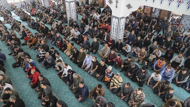 CUMA NAMAZI KILINIŞI: Cuma namazı nasıl kılınır? Diyanet 28 Temmuz 2023 cuma vakitleri!