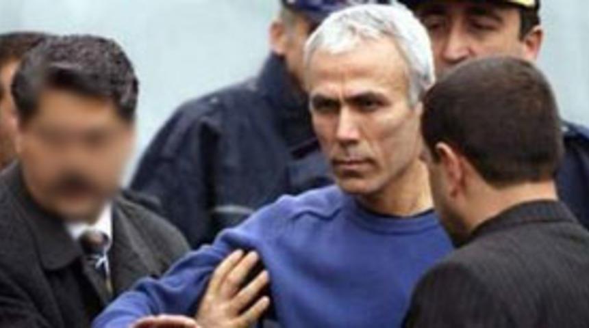 "Ağca imza i&ccedil;in karakola gitmeyecek"