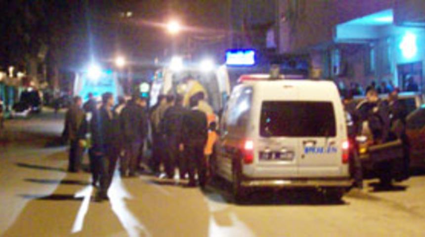 Polis m&uuml;d&uuml;r&uuml;, eşini ve oğlunu &ouml;ld&uuml;rd&uuml;