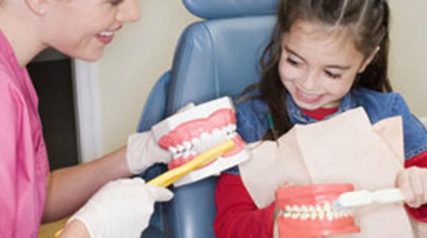 Çocuk ağız ve diş sağlığı hakkındaki sorular