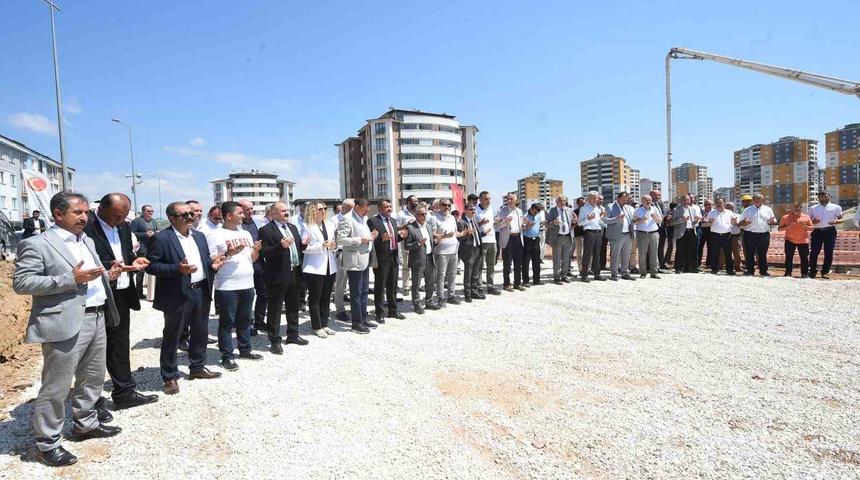 Kastamonu’da inşa edilecek kapalı pazar yerinin temeli dualarla atıldı