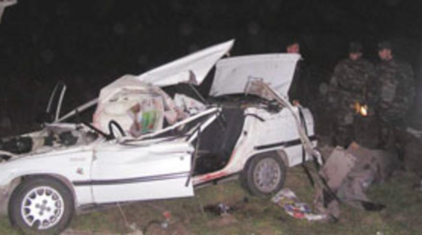 Yurt genelindeki kazalarda 7 &ouml;l&uuml;, 93 yaralı