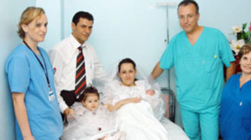 Nikah heyecanına dayanamayıp doğum yaptı