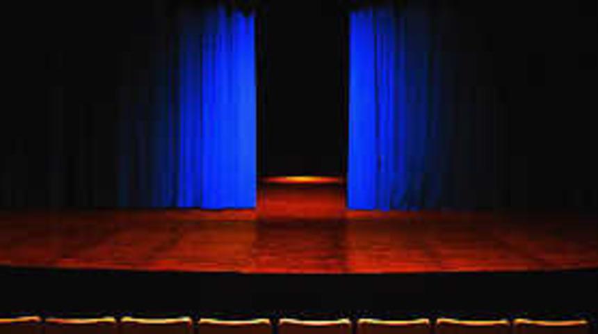 "Oyunlarla yaşayanlar" K&uuml;&ccedil;&uuml;k Tiyatro'da