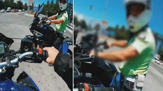 Sosyal medya bu diyaloğu konuşuyor! Trafik polisinden motosikletli gence duygulandıran sözler