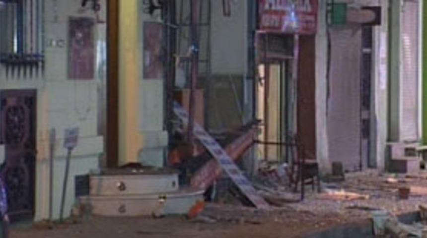 Kumkapı'daki patlamanın nedeni bomba  