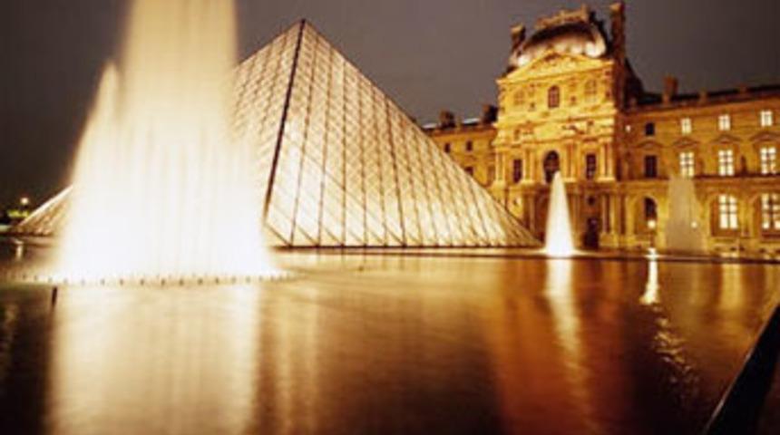 T&uuml;rk eserleri Louvre M&uuml;zesi'nde