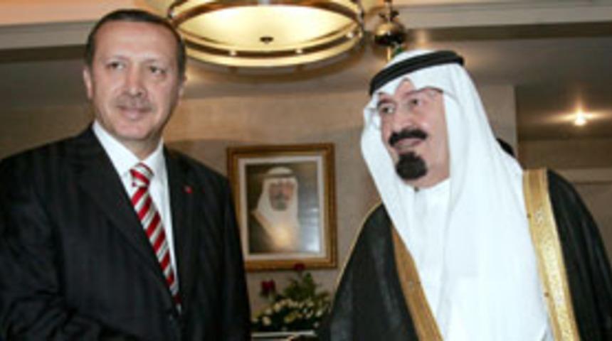 Erdoğan'dan Suudi Kral Abdullah'a ziyaret