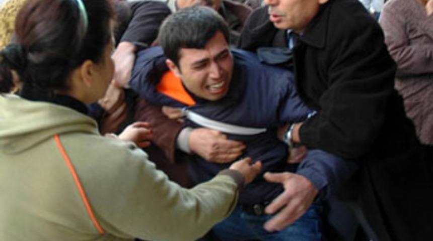 Eşinin sığındığı baldızıyla kızını &ouml;ld&uuml;rd&uuml;