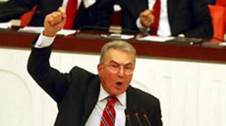 'Baş&ouml;rt&uuml;s&uuml; eşlerin ayıbını &ouml;rtmez'