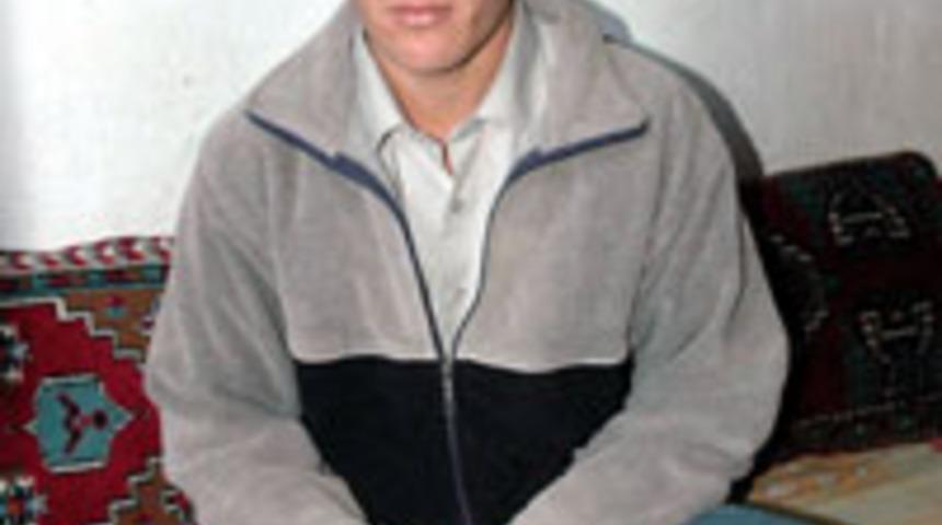 Van'da, 14 yaşındaki &ouml;rg&uuml;t &uuml;yesi teslim oldu