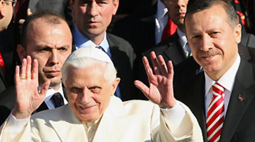 Erdoğan, Papa'dan AB i&ccedil;in destek istedi