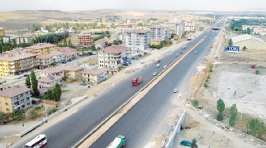 Esenboğa ''Protokol Yolu'' a&ccedil;ıldı