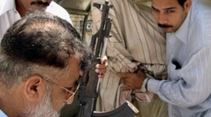 Pakistan'da 4 T&uuml;rk yakalandı