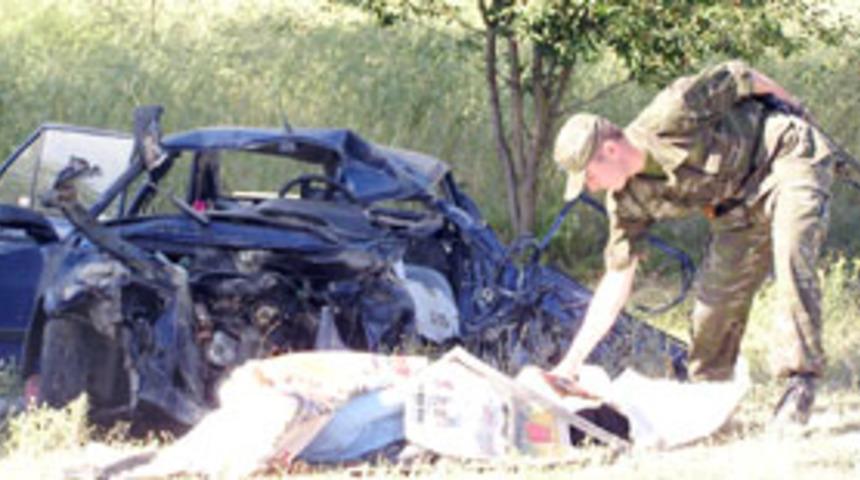 Amasya'da trafik kazası: 2 &ouml;l&uuml;