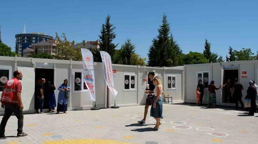 Bakan Özhaseki duyurdu: Yerinde Dönüşüm Projesi'ne yapılan başvuru sayısı 80 bine ulaştı