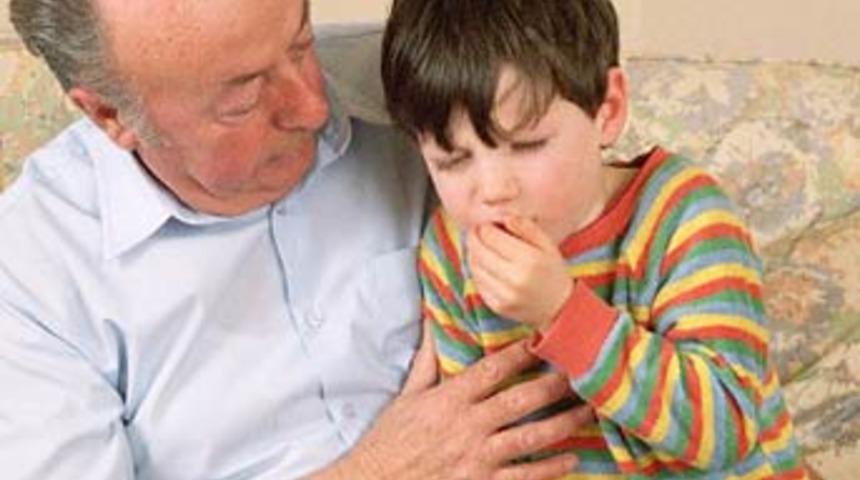 &Ccedil;ocuklarda y&uuml;ksek ateşi hafife almayın