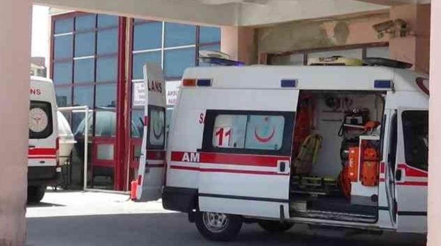 Denizli'de evlat vahşeti! Bir gözünü oyduğu annesini döverek hastanelik etti