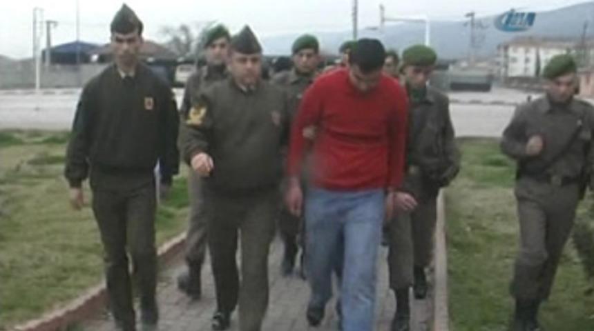 &Ouml;z&uuml;rl&uuml; kıza tecav&uuml;ze 4 tutuklama