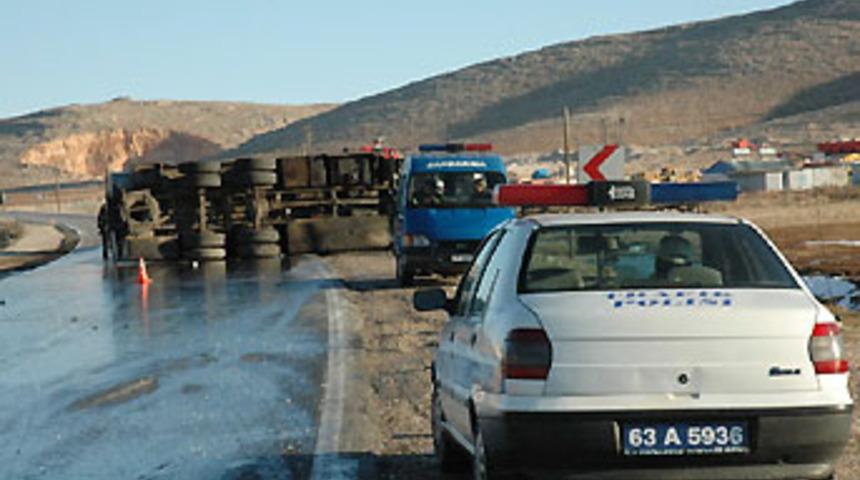 Ortalık mazot g&ouml;l&uuml;ne d&ouml;nd&uuml;