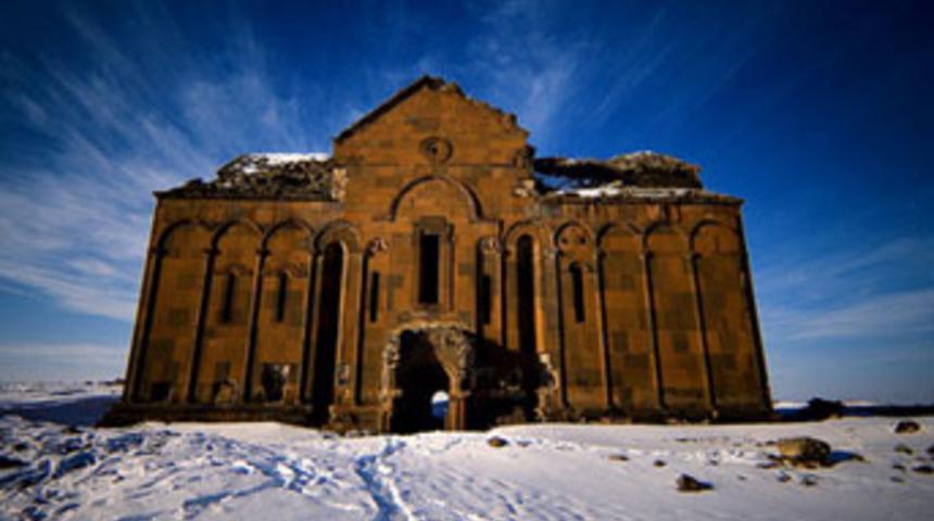 Paris'te fotoğrafa 'T&uuml;rk' damgası